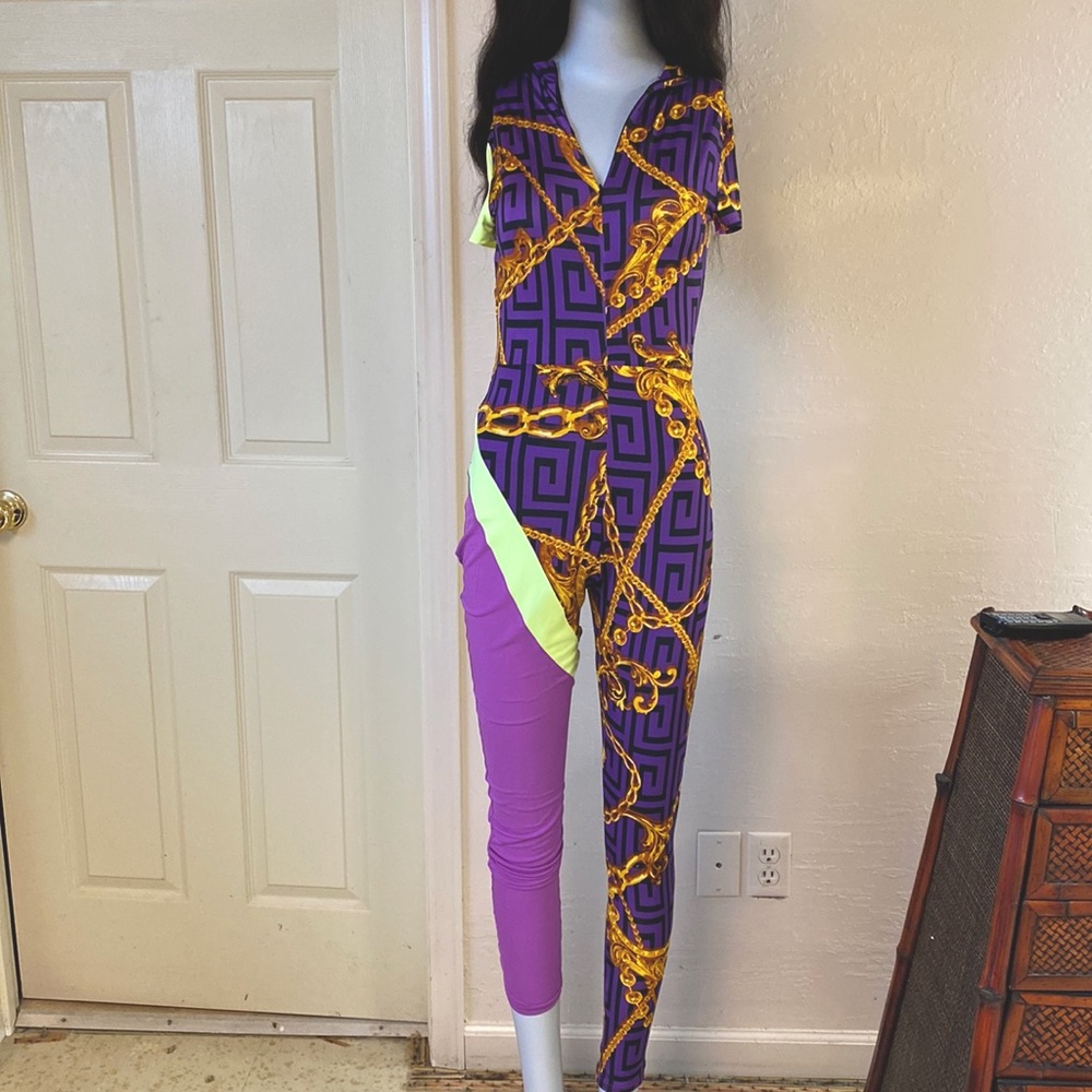 Ladies jumpsuit brand new size small